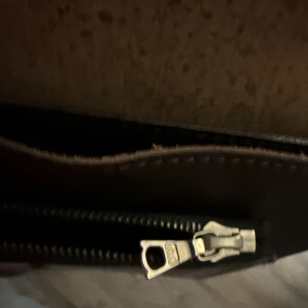 Anonimo Fiorentino Leather Crossbody Bag Brown Tongue And Slot Closure VTG SMALL